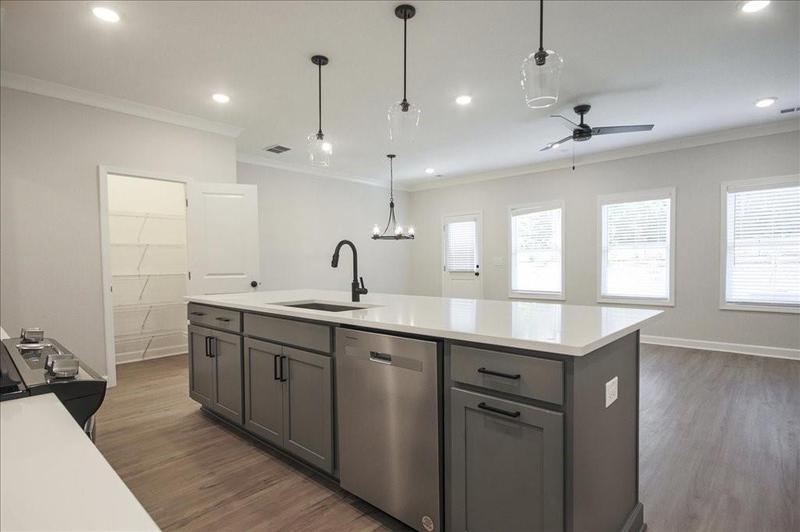Image for property 907 Agate Lane, Lawrenceville, GA 30043