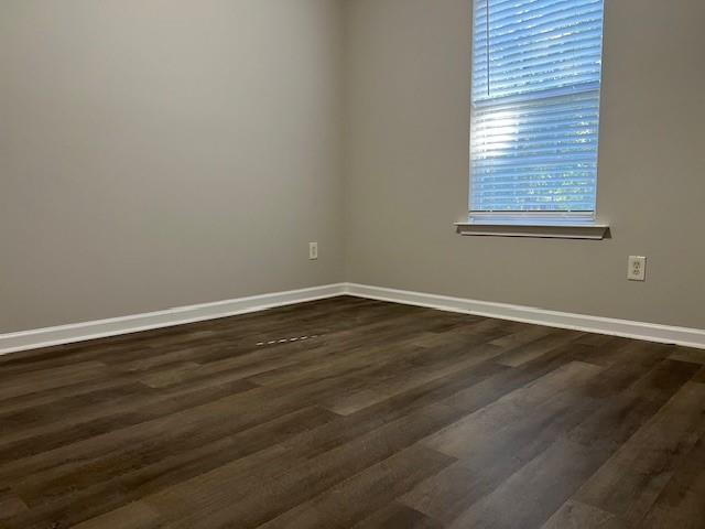 Image for property 5606 Rockingwood Ct, Atlanta, GA 30349