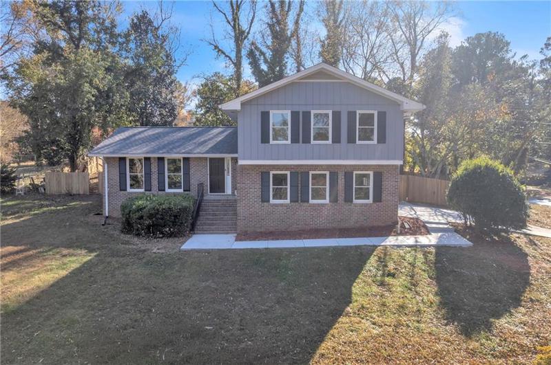 Image for property 5618 Fern Creek Drive, Lilburn, GA 30047