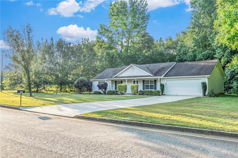 Image for property 124 Floresta Drive, Mcdonough, GA 30252