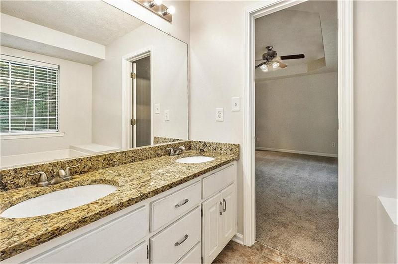 Image for property 124 Floresta Drive, Mcdonough, GA 30252