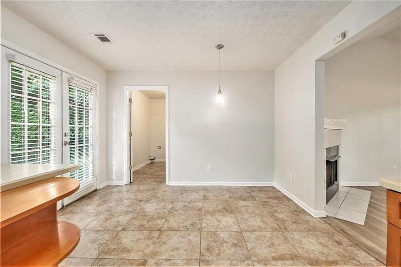 Image for property 124 Floresta Drive, Mcdonough, GA 30252