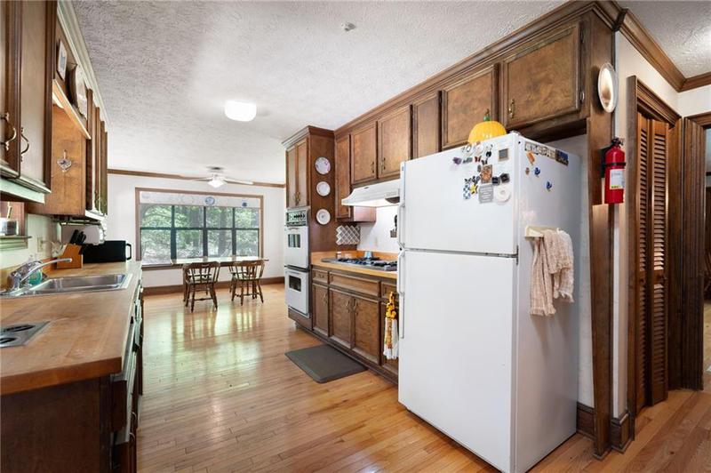 Image for property 3141 Burnt Hickory Road, Marietta, GA 30064
