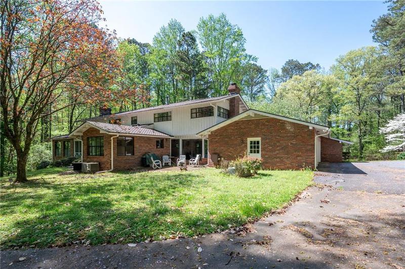 Image for property 3141 Burnt Hickory Road, Marietta, GA 30064