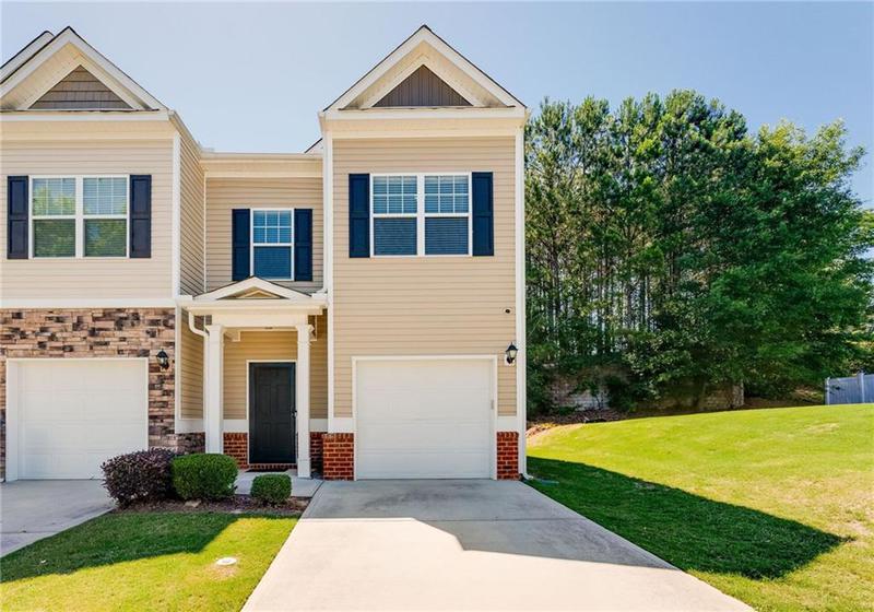 Image for property 5525 Sable Way, Atlanta, GA 30349