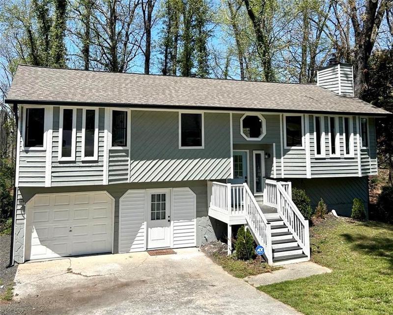 Image for property 3571 Quail Hollow Trail, Snellville, GA 30039