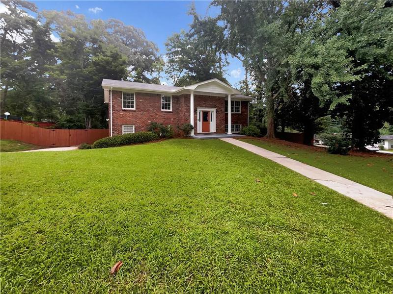 Image for property 2784 Williamsburg Way, Atlanta, GA 30034