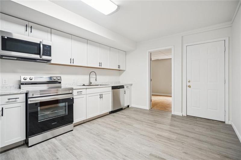 Image for property 130 White Sands Court, Suwanee, GA 30024