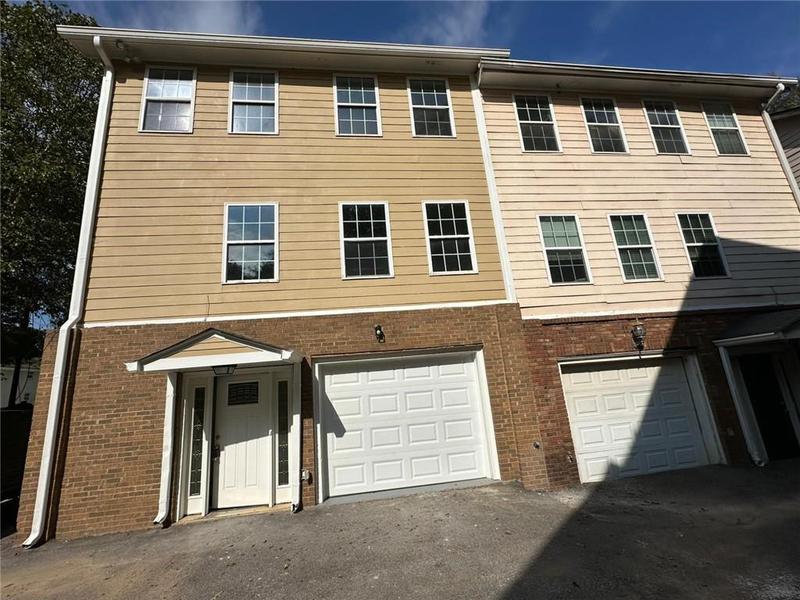 Image for property 2417 Perry Boulevard 1, Atlanta, GA 30318