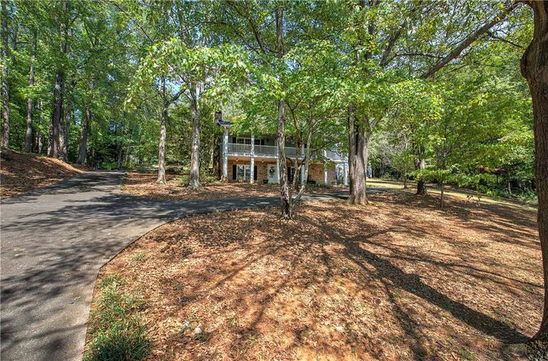 Image for property 294 Puckett Road, Emerson, GA 30137