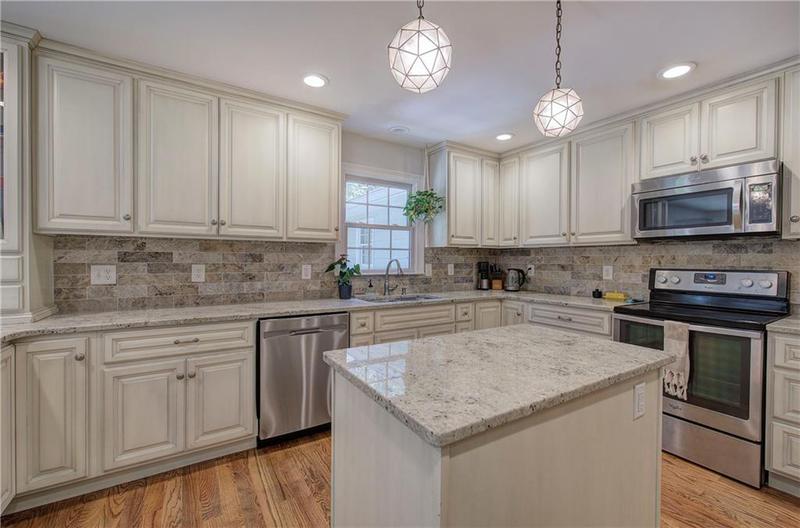 Image for property 294 Puckett Road, Emerson, GA 30137