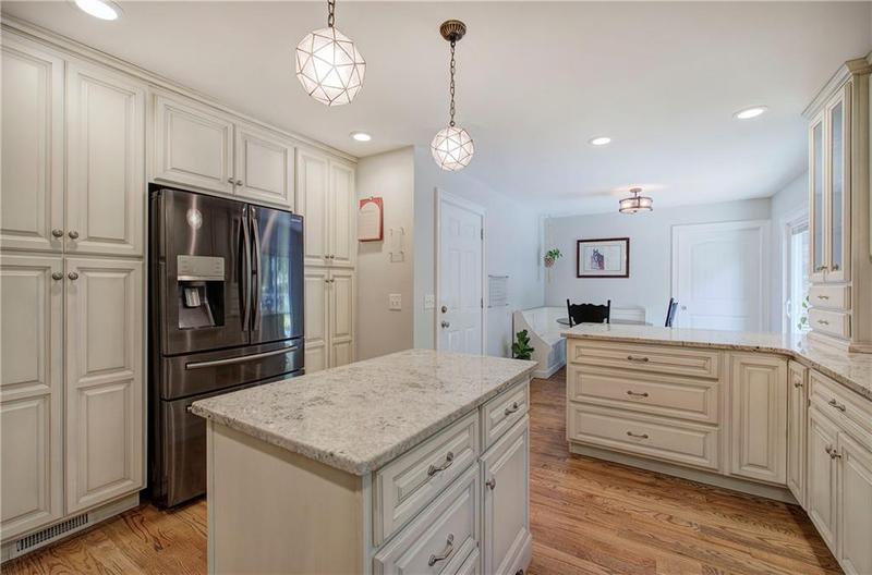 Image for property 294 Puckett Road, Emerson, GA 30137