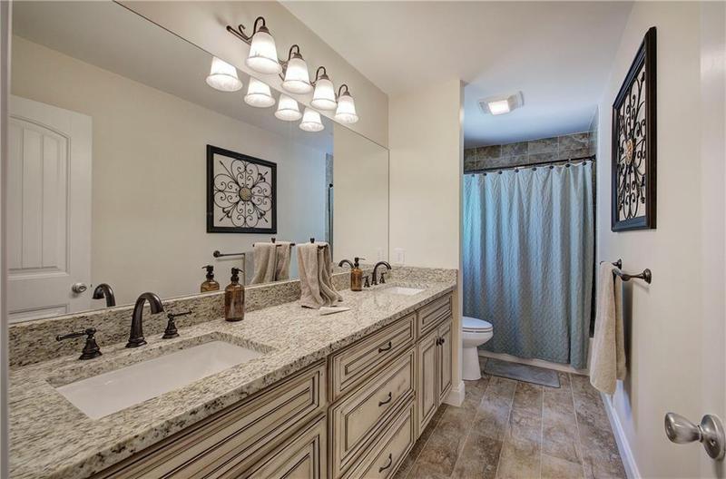 Image for property 294 Puckett Road, Emerson, GA 30137