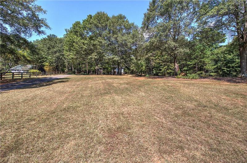 Image for property 294 Puckett Road, Emerson, GA 30137