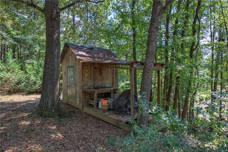 Image for property 294 Puckett Road, Emerson, GA 30137