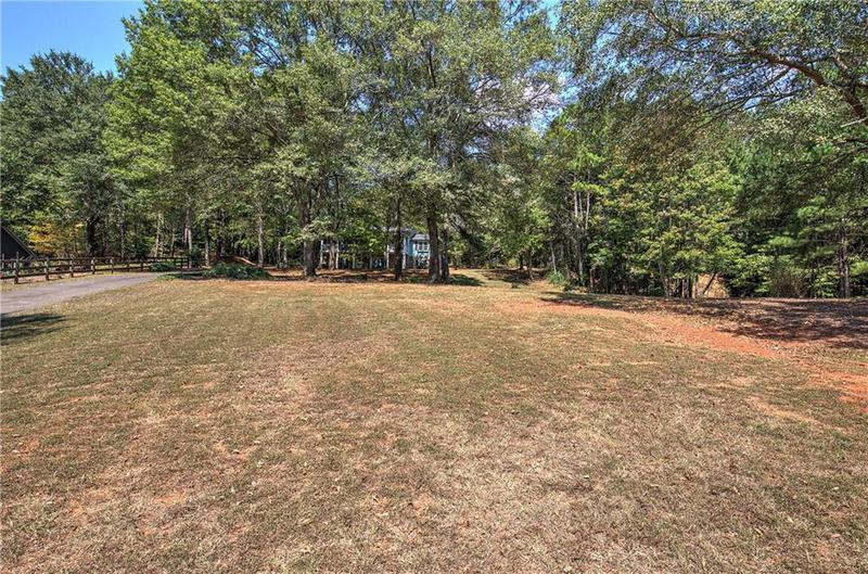 Image for property 294 Puckett Road, Emerson, GA 30137