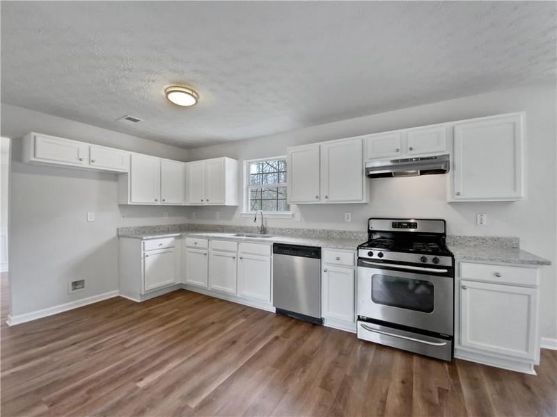 Image for property 140 Barrington Parkway, Stockbridge, GA 30281