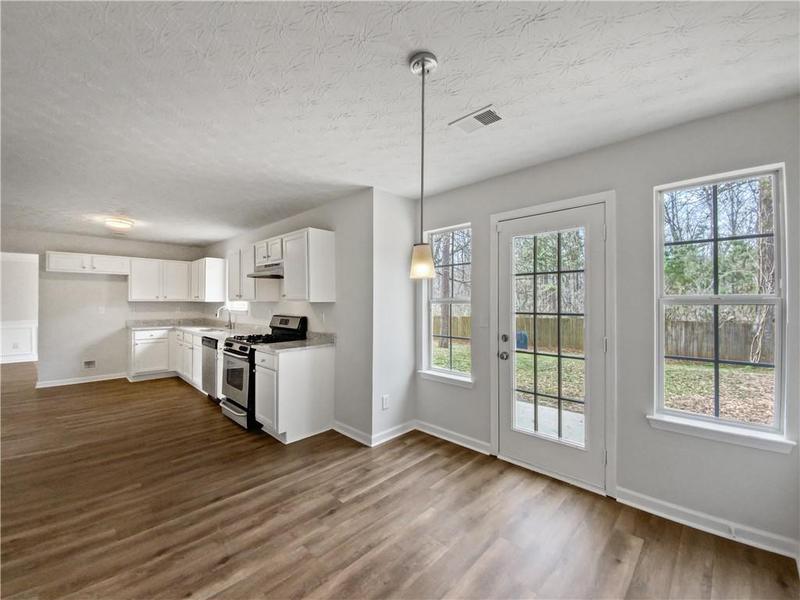 Image for property 140 Barrington Parkway, Stockbridge, GA 30281