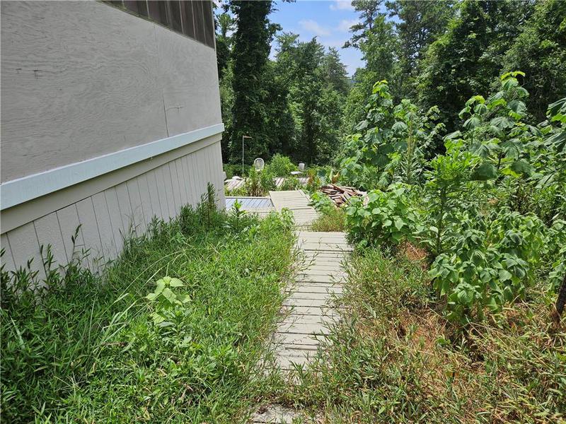 Image for property 2010 Driftwood Circle, Cumming, GA 30041