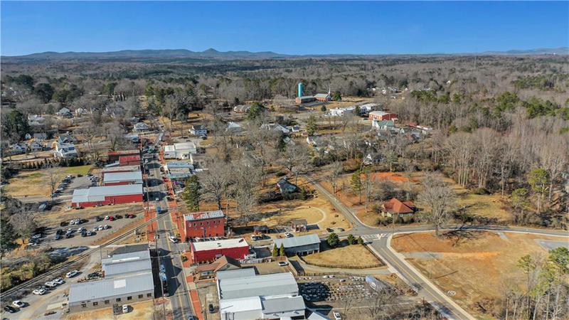 Image for property 132 Marble Tree Way, Ball Ground, GA 30107