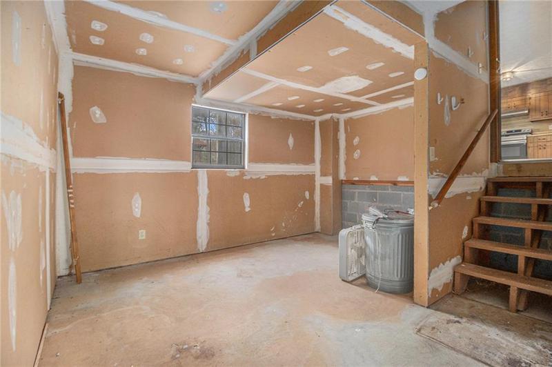 Image for property 175 Slicky Rock Court, Riverdale, GA 30274