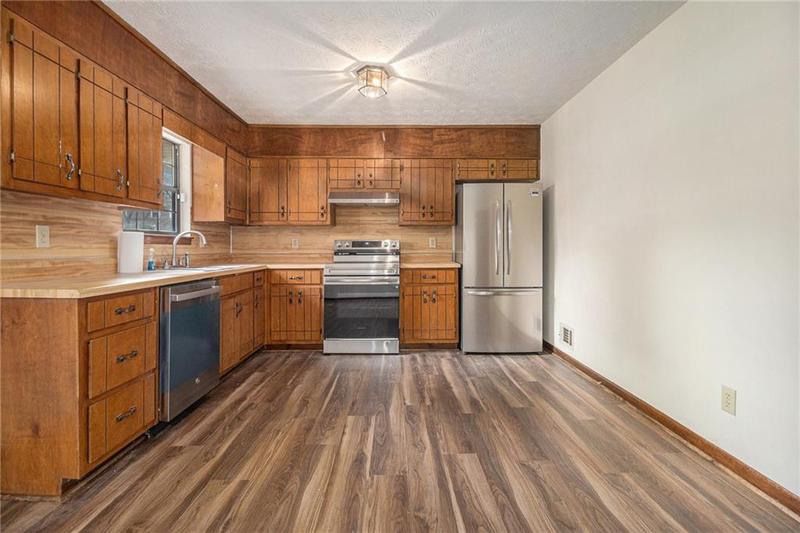 Image for property 175 Slicky Rock Court, Riverdale, GA 30274