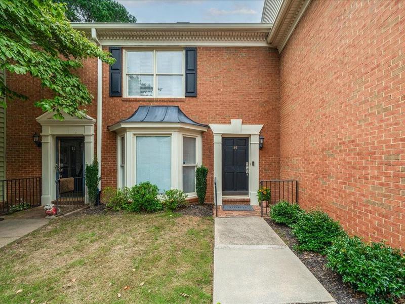 Image for property 50 Mount Vernon Circle, Atlanta, GA 30338