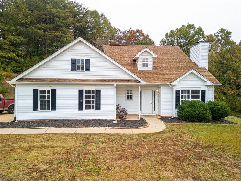 Image for property 3121 Thorn Bush Drive, Gainesville, GA 30507