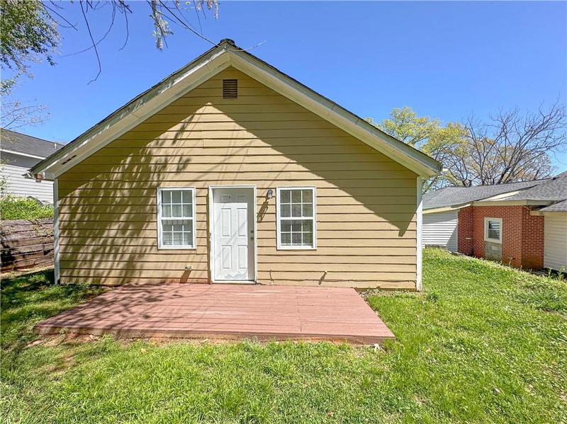Image for property 283 Barfield Avenue, Atlanta, GA 30310