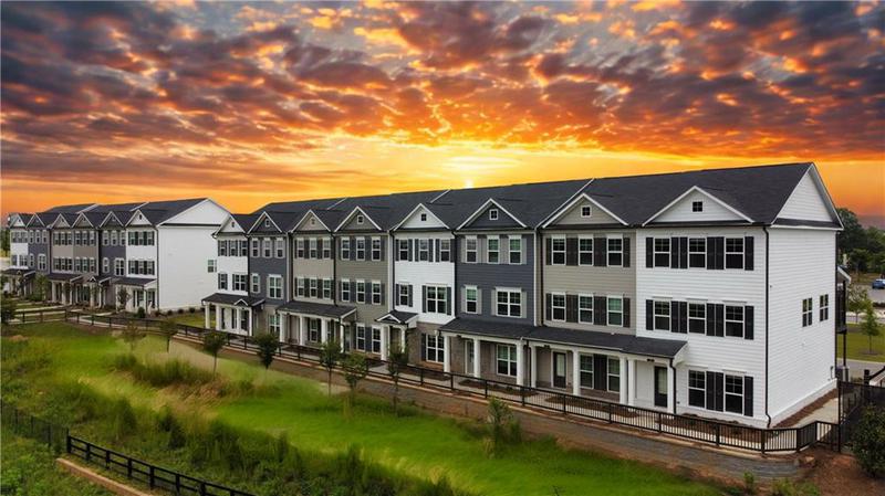 Image for property 27 Cobalt Lane 77, Newnan, GA 30265