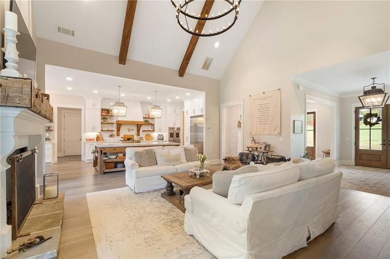Image for property 4165 Milford Trail, Cumming, GA 30028