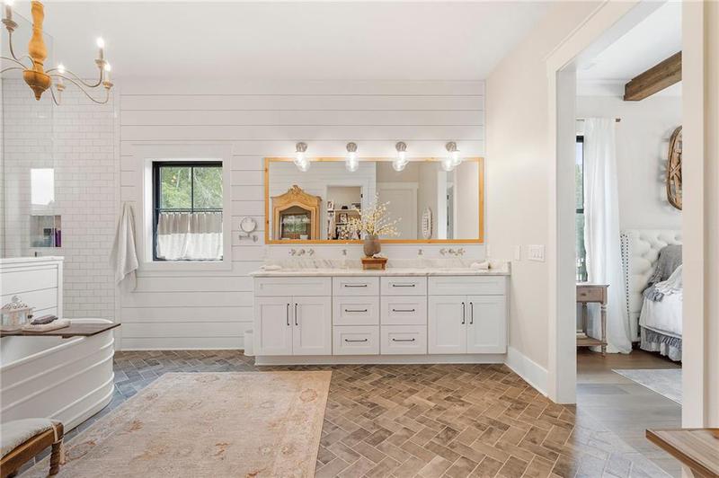 Image for property 4165 Milford Trail, Cumming, GA 30028