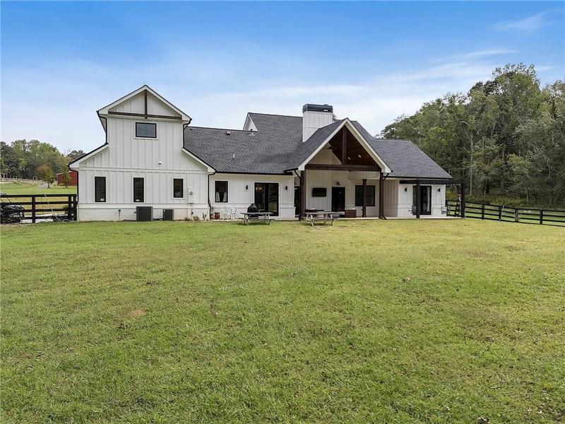 Image for property 4165 Milford Trail, Cumming, GA 30028