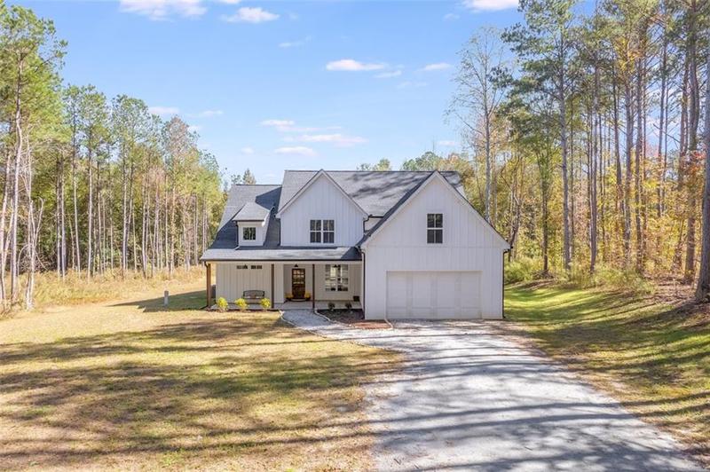 Image for property 337 Beaverpond Road, Carrollton, GA 30117