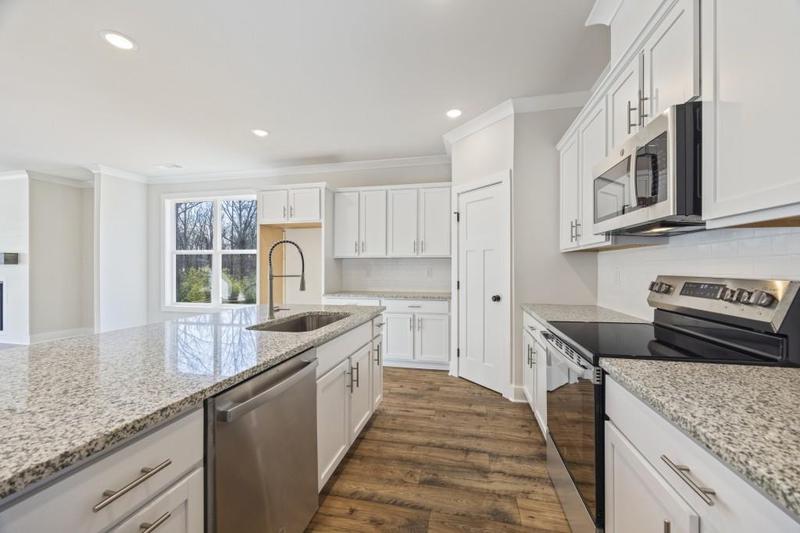 Image for property 59 Bowers Estates Drive, Hartwell, GA 30643