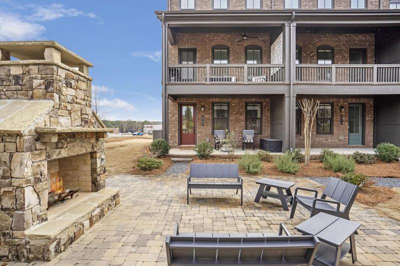 Image for property 6785 Pippin Walk, Alpharetta, GA 30005