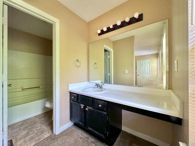 Image for property 876 Heritage Valley Road, Norcross, GA 30093