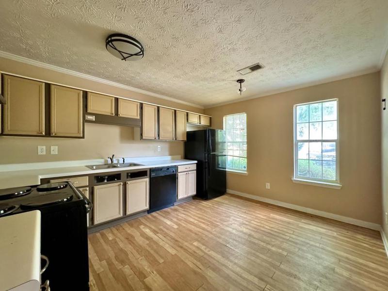 Image for property 876 Heritage Valley Road, Norcross, GA 30093