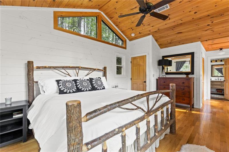 Image for property 129 Old Bend Road, Blue Ridge, GA 30513