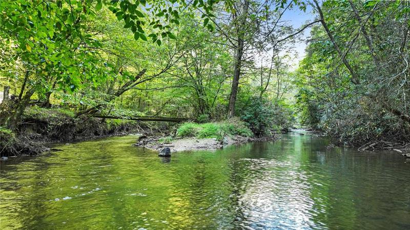 Image for property 129 Old Bend Road, Blue Ridge, GA 30513