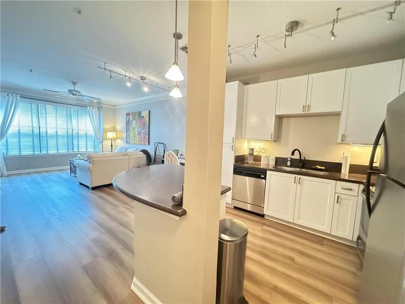 Image for property 400 17th Street UNIT 2035, Atlanta, GA 30363