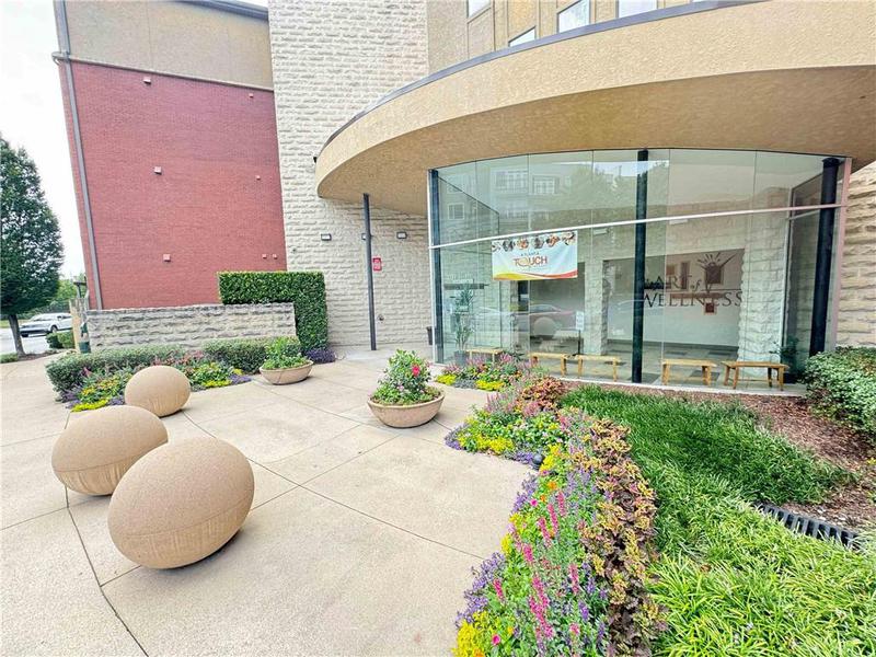 Image for property 400 17th Street UNIT 2035, Atlanta, GA 30363