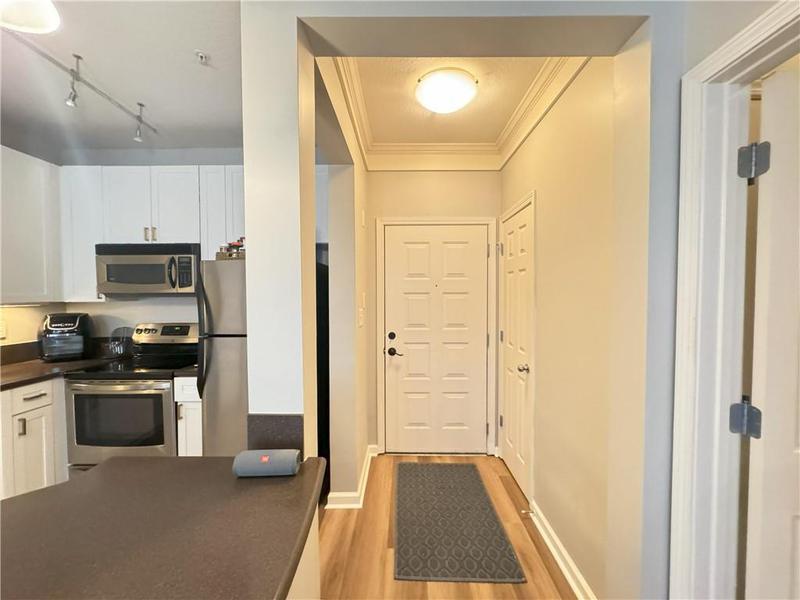Image for property 400 17th Street UNIT 2035, Atlanta, GA 30363