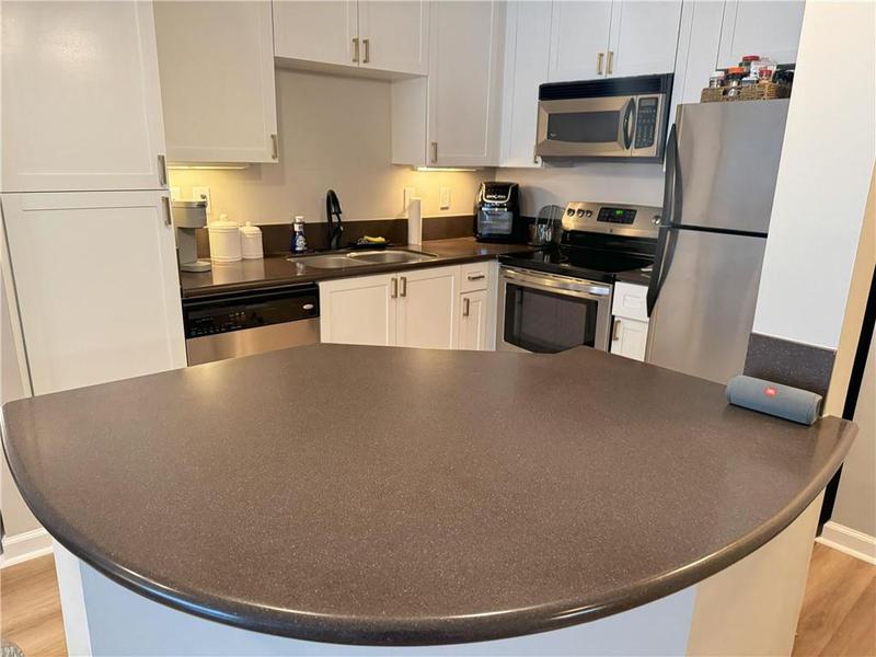 Image for property 400 17th Street UNIT 2035, Atlanta, GA 30363