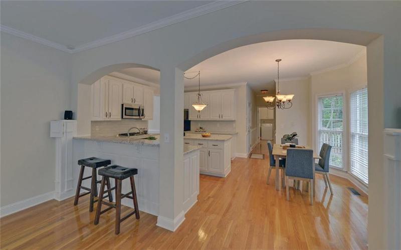 Image for property 1871 Birch Briar Bend, Lawrenceville, GA 30043