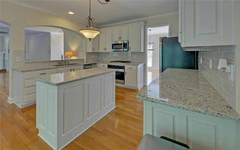 Image for property 1871 Birch Briar Bend, Lawrenceville, GA 30043