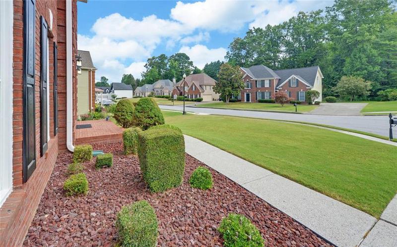 Image for property 1871 Birch Briar Bend, Lawrenceville, GA 30043