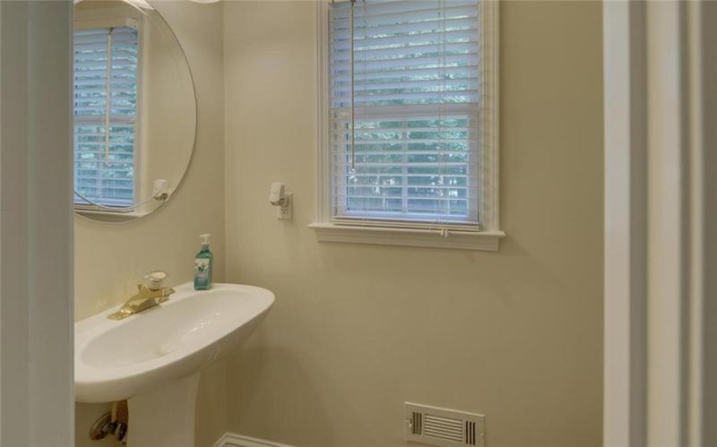 Image for property 1871 Birch Briar Bend, Lawrenceville, GA 30043