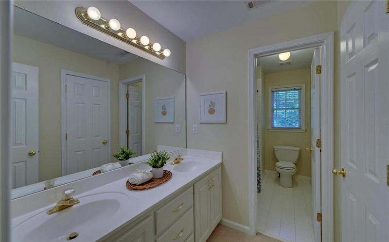 Image for property 1871 Birch Briar Bend, Lawrenceville, GA 30043