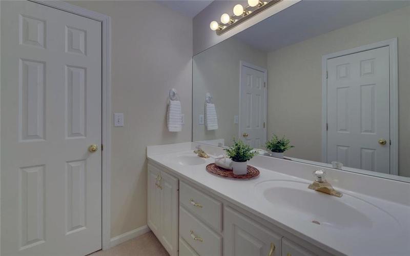 Image for property 1871 Birch Briar Bend, Lawrenceville, GA 30043